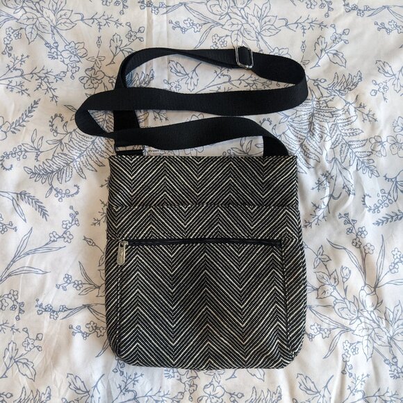 thirty-one Handbags - Thirty-One Black & Cream Crossbody Purse
